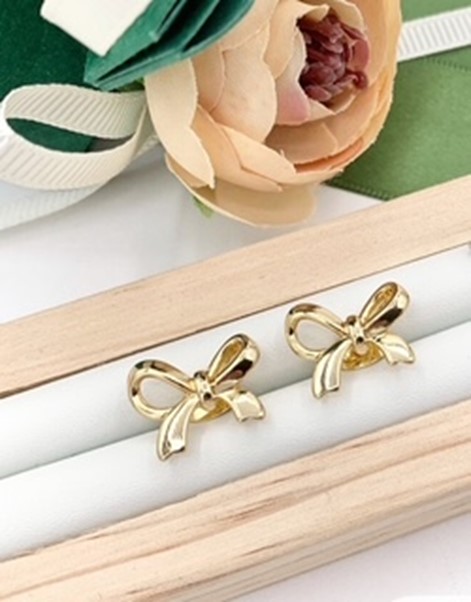 18K Gold Filled Cute Bow Studs