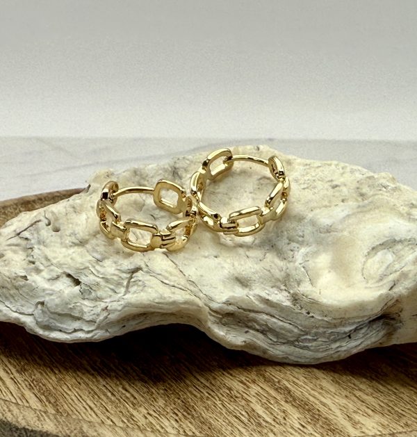 Simple Rectangle Link Hoop Earrings - Image 2