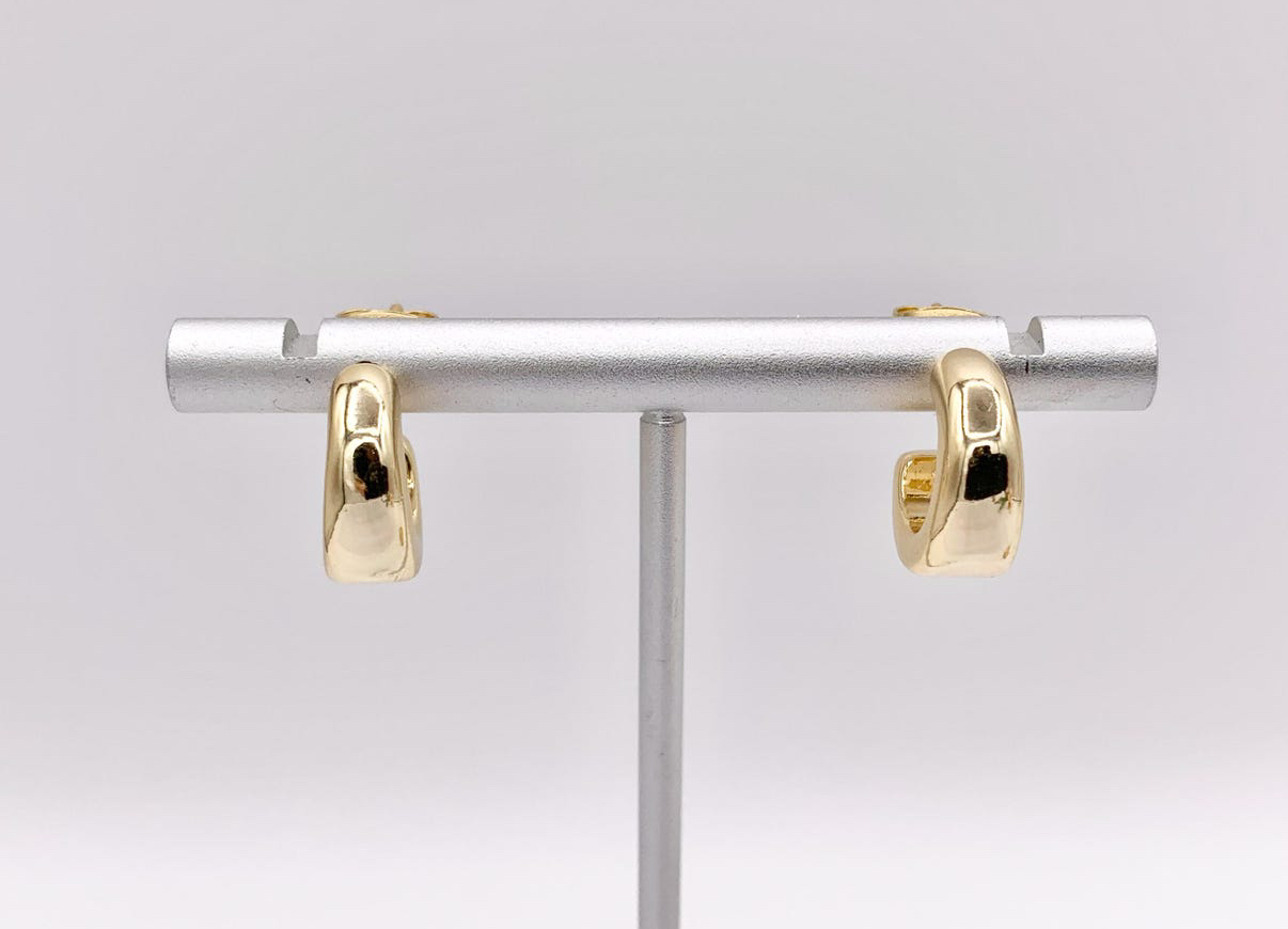 Minimalist Small Thick Hoops